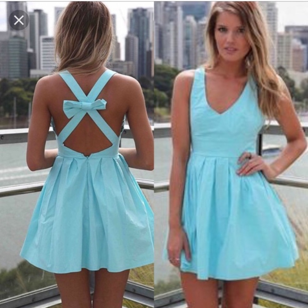 Super cute Tiffany Blue Bow back dress!